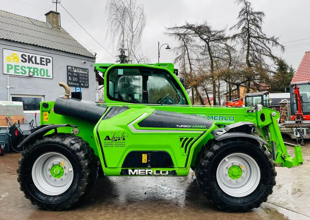 Merlo 42.7-156 - Stivuitor telescopic: Foto 3 Merlo 42.7-156 - Stivuitor telescopic: Foto 3