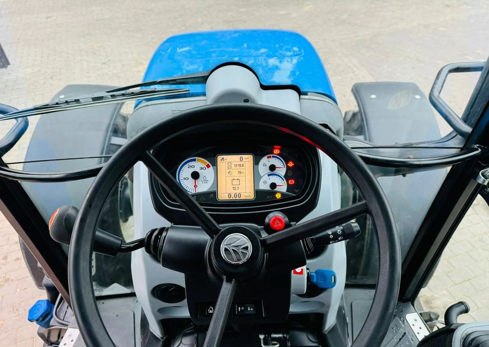 New Holland T5.100 - Tractor agricol: Foto 5 New Holland T5.100 - Tractor agricol: Foto 5