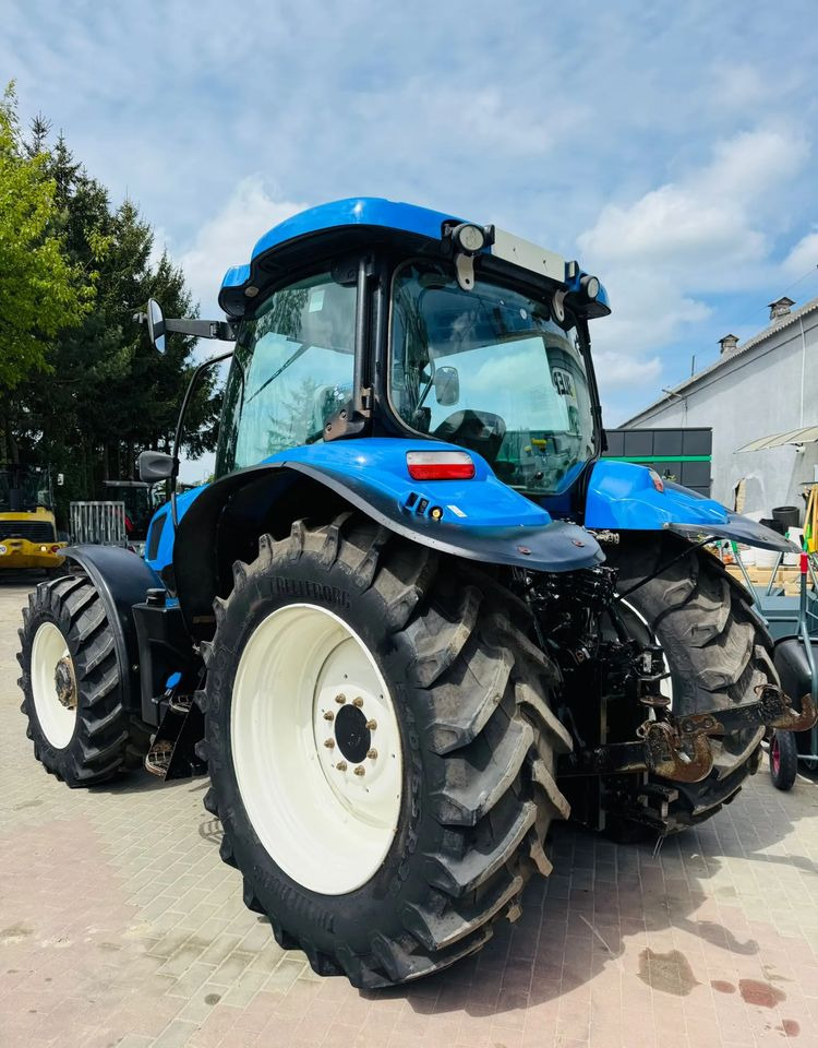 New Holland T6.175 - Tractor agricol: Foto 2 New Holland T6.175 - Tractor agricol: Foto 2