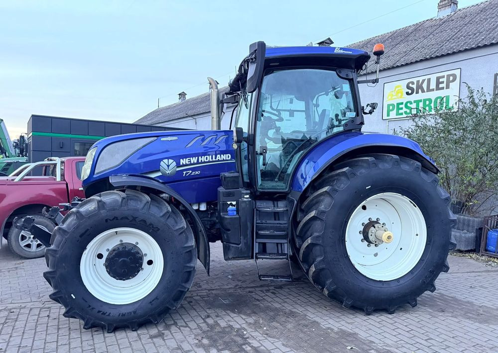 New Holland T7.230 Blue Power Autocommand - Tractor agricol: Foto 1 New Holland T7.230 Blue Power Autocommand - Tractor agricol: Foto 1