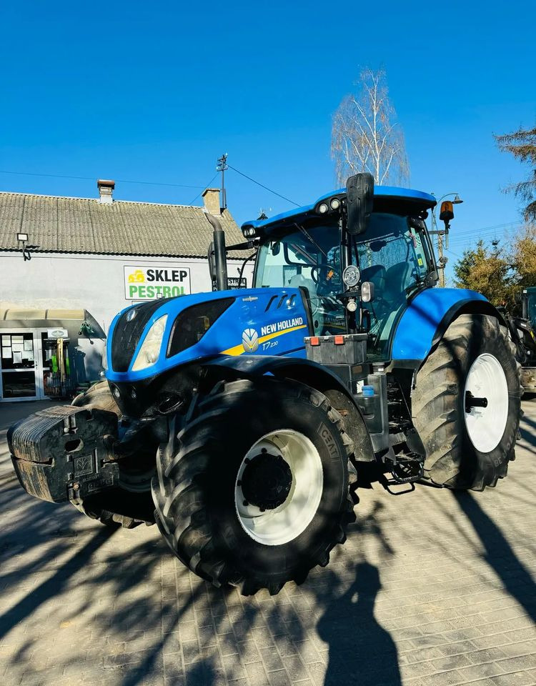 New Holland T7.230 - Tractor agricol: Foto 2 New Holland T7.230 - Tractor agricol: Foto 2