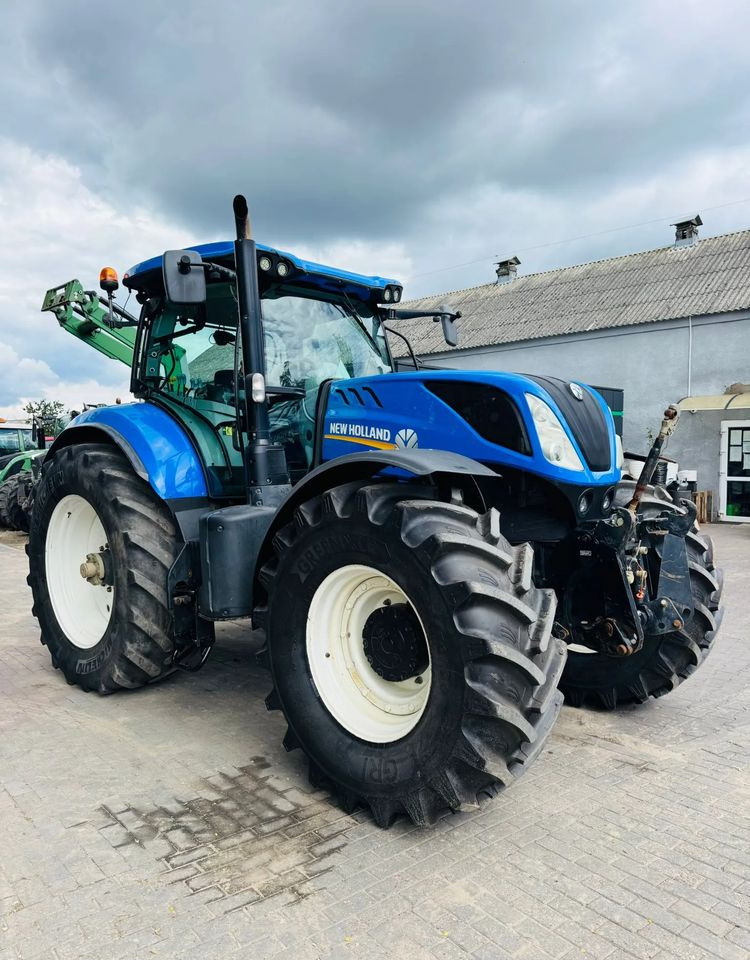 New Holland T7.230 - Tractor agricol: Foto 4 New Holland T7.230 - Tractor agricol: Foto 4