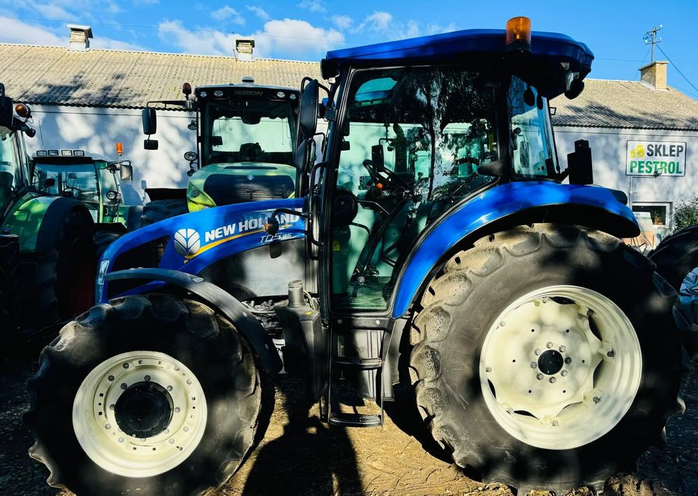 New Holland TD5.95 - Tractor agricol: Foto 3 New Holland TD5.95 - Tractor agricol: Foto 3
