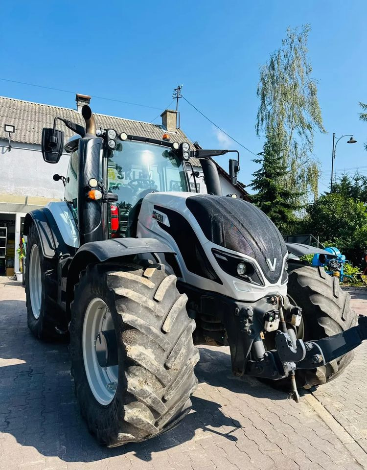 Valtra T254 Versu - Tractor agricol: Foto 3 Valtra T254 Versu - Tractor agricol: Foto 3