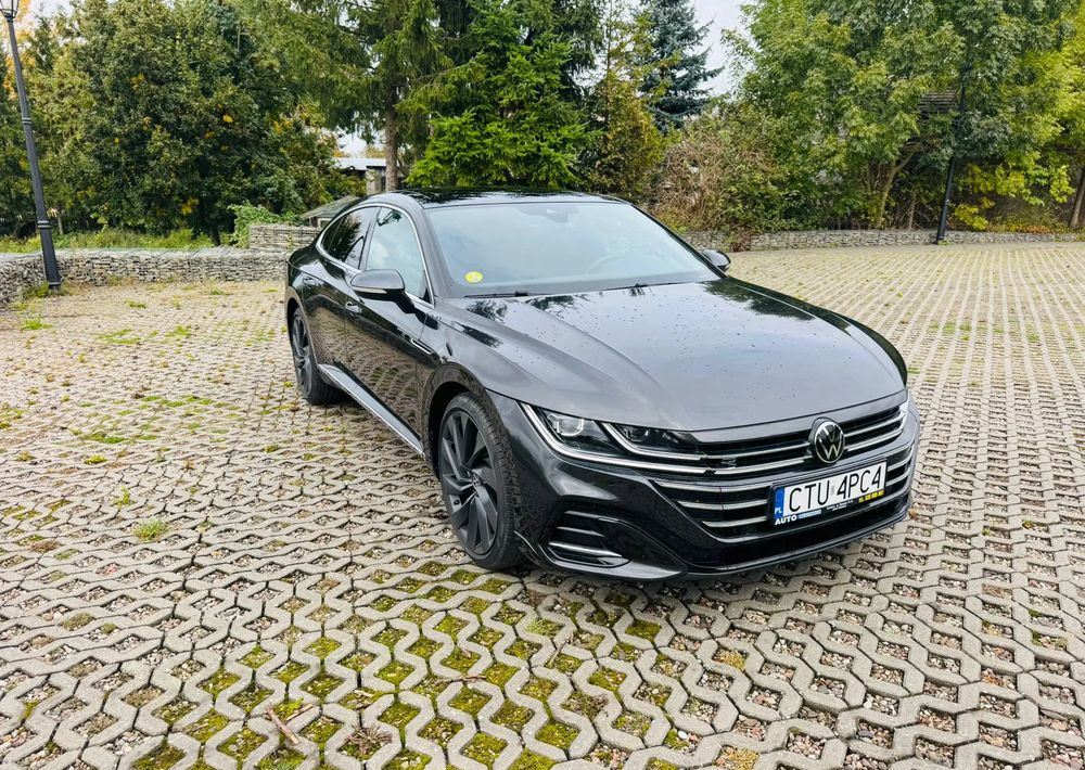 Volkswagen Arteon 2.0 TDI SCR DSG R-Line - Coupe: Foto 2 Volkswagen Arteon 2.0 TDI SCR DSG R-Line - Coupe: Foto 2