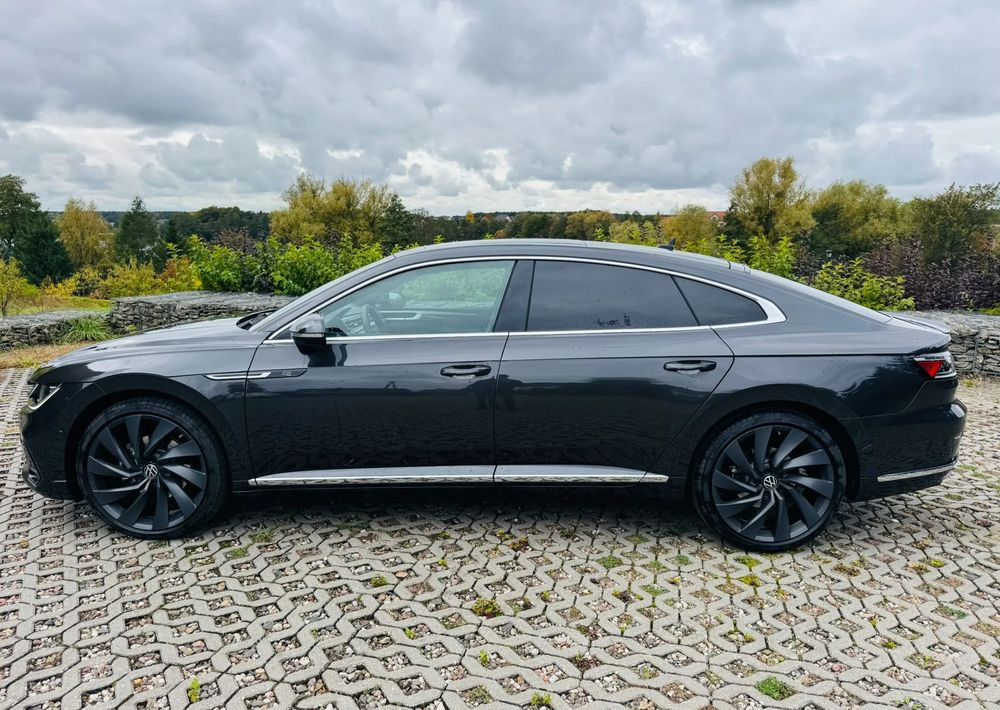 Volkswagen Arteon 2.0 TDI SCR DSG R-Line - Coupe: Foto 3 Volkswagen Arteon 2.0 TDI SCR DSG R-Line - Coupe: Foto 3