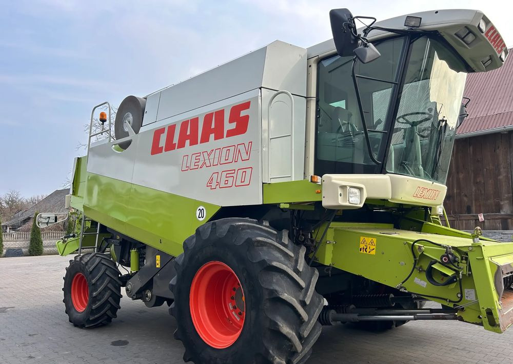Claas Lexion 460 - Combină de recoltat cereale: Foto 1 Claas Lexion 460 - Combină de recoltat cereale: Foto 1