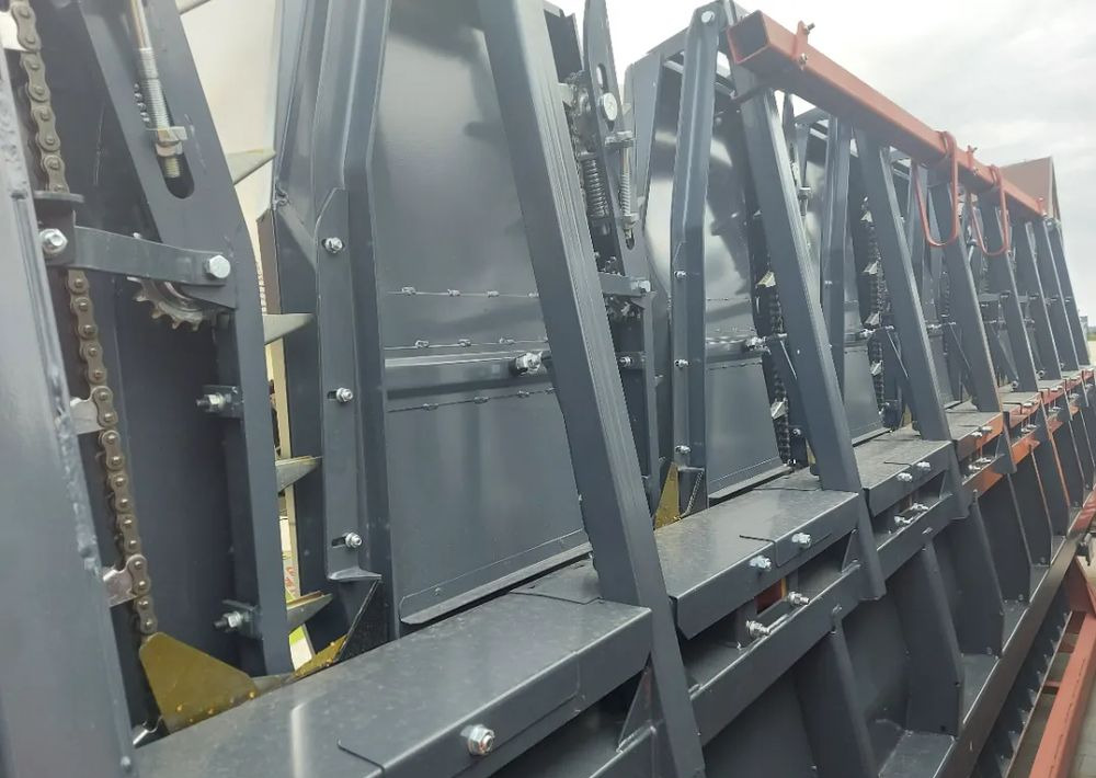 Inny Optigep OptiSun 676 Nas - Echipament recoltat floarea soarelui: Foto 2 Inny Optigep OptiSun 676 Nas - Echipament recoltat floarea soarelui: Foto 2