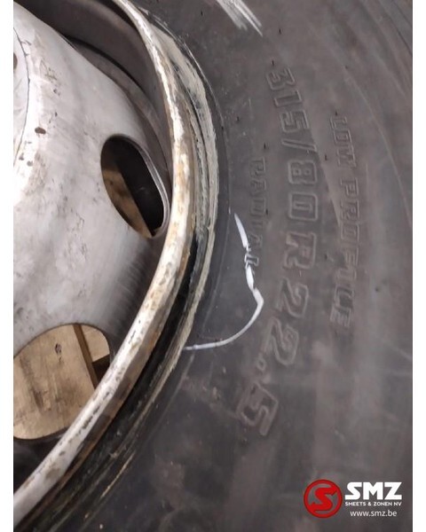 Bridgestone Occ Band 315/80R22.5 Bridgestone R297 - Anvelopă pentru Camion: Foto 2 Bridgestone Occ Band 315/80R22.5 Bridgestone R297 - Anvelopă pentru Camion: Foto 2