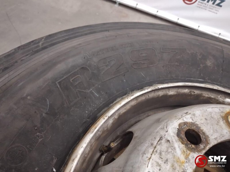 Bridgestone Occ Band 315/80R22.5 Bridgestone R297 - Anvelopă pentru Camion: Foto 4 Bridgestone Occ Band 315/80R22.5 Bridgestone R297 - Anvelopă pentru Camion: Foto 4