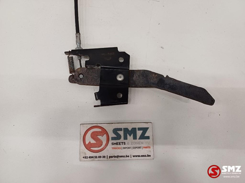 Caterpillar Cabin door lever + cable Caterpillar - Uşă și piese pentru Camion: Foto 4 Caterpillar Cabin door lever + cable Caterpillar - Uşă și piese pentru Camion: Foto 4