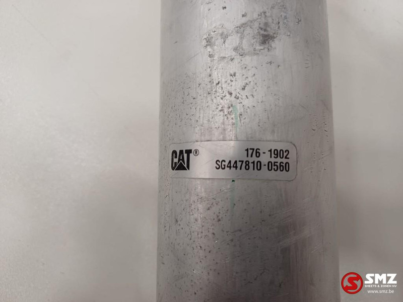 Caterpillar Dryer refrigerant Caterpillar - Sistem de răcire pentru Stivuitor: Foto 5 Caterpillar Dryer refrigerant Caterpillar - Sistem de răcire pentru Stivuitor: Foto 5