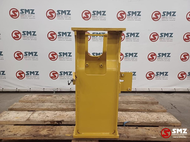 Caterpillar Mounting main valve control Caterpillar - Cadru/ Şasiu pentru Camion: Foto 3 Caterpillar Mounting main valve control Caterpillar - Cadru/ Şasiu pentru Camion: Foto 3