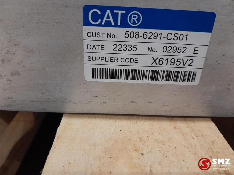 Caterpillar Radiator + hydraulic oil cooler Caterpillar - Radiator pentru Stivuitor: Foto 5 Caterpillar Radiator + hydraulic oil cooler Caterpillar - Radiator pentru Stivuitor: Foto 5