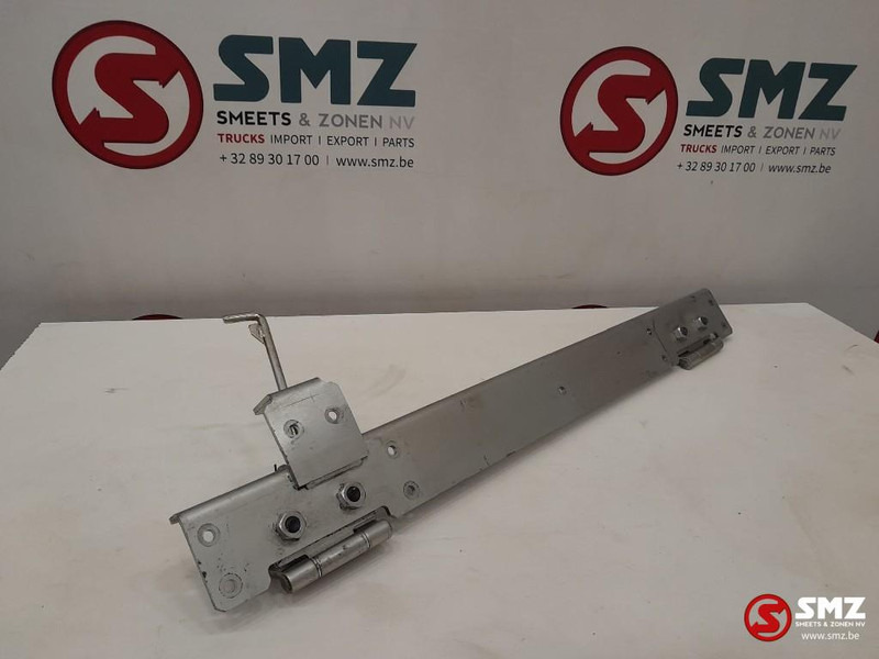 Caterpillar Support Caterpillar - Uşă și piese pentru Camion: Foto 3 Caterpillar Support Caterpillar - Uşă și piese pentru Camion: Foto 3