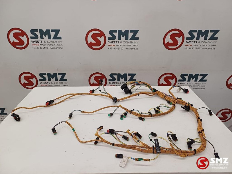 Caterpillar Wire harness valve / sensor / solenoid Caterpillar - Cablu/ Fire electric pentru Camion: Foto 2 Caterpillar Wire harness valve / sensor / solenoid Caterpillar - Cablu/ Fire electric pentru Camion: Foto 2