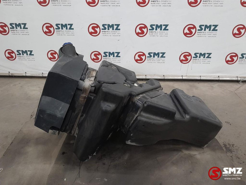 DAF Occ AdBluetank 90L DAF - Sistem de alimentare combustibil pentru Camion: Foto 1 DAF Occ AdBluetank 90L DAF - Sistem de alimentare combustibil pentru Camion: Foto 1
