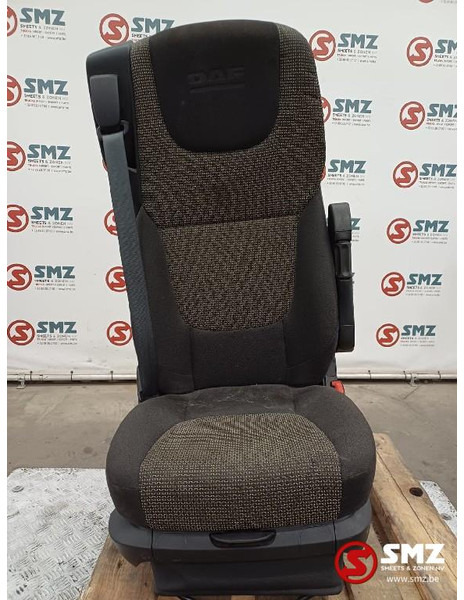 DAF Occ bijrijdersstoel DAF - Cabină și interior pentru Camion: Foto 1 DAF Occ bijrijdersstoel DAF - Cabină și interior pentru Camion: Foto 1