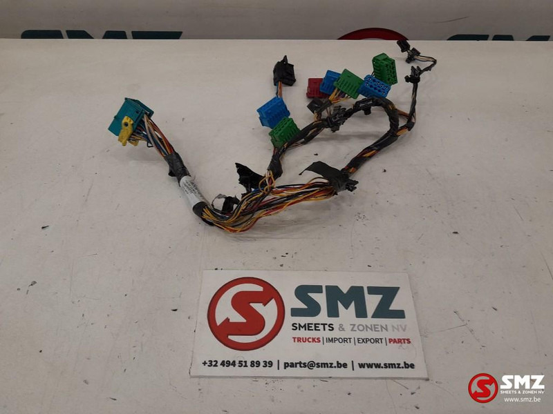 DAF Occ cabinekabelboom DAF - Cablu/ Fire electric pentru Camion: Foto 2 DAF Occ cabinekabelboom DAF - Cablu/ Fire electric pentru Camion: Foto 2