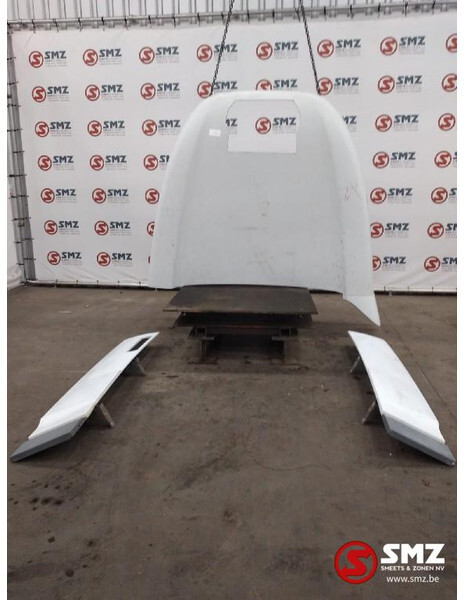 DAF Occ cabinespoilerset DAF XF105 1698098 1740449 174 - Aerodinamică/ Spoiler pentru Camion: Foto 1 DAF Occ cabinespoilerset DAF XF105 1698098 1740449 174 - Aerodinamică/ Spoiler pentru Camion: Foto 1