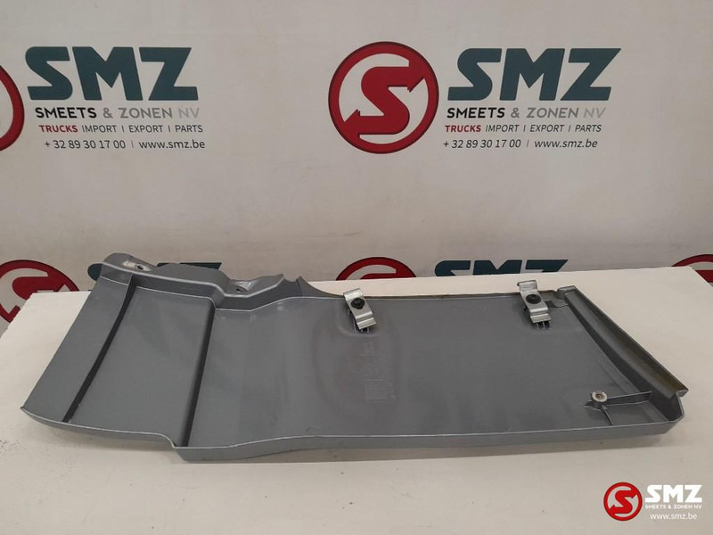 DAF Occ cabinezijspoiler linksboven DAF - Aerodinamică/ Spoiler pentru Camion: Foto 4 DAF Occ cabinezijspoiler linksboven DAF - Aerodinamică/ Spoiler pentru Camion: Foto 4