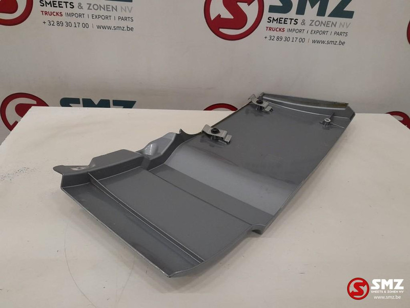 DAF Occ cabinezijspoiler linksboven DAF - Aerodinamică/ Spoiler pentru Camion: Foto 5 DAF Occ cabinezijspoiler linksboven DAF - Aerodinamică/ Spoiler pentru Camion: Foto 5