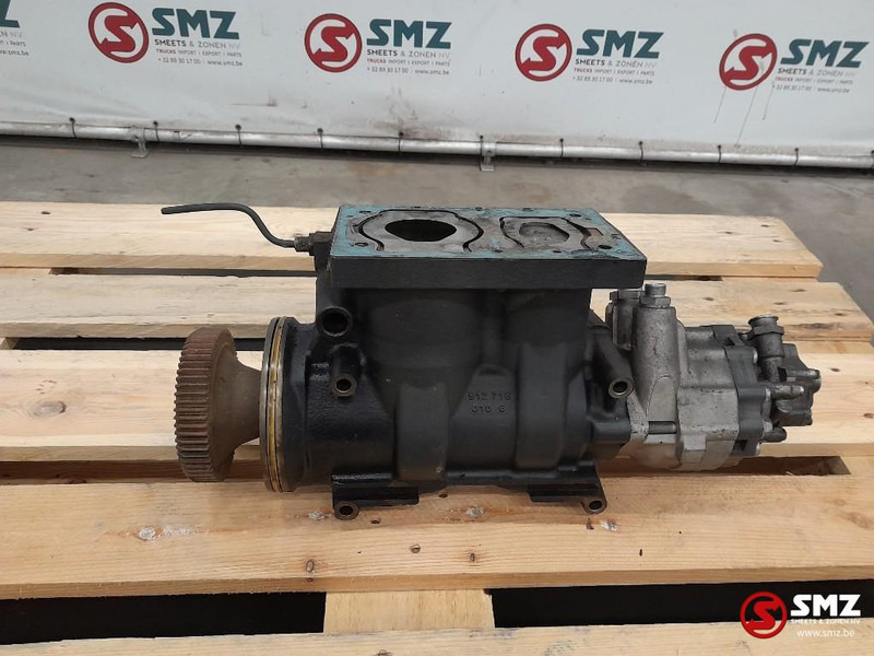 DAF Occ luchtcompressor + sturrbekrachtigingspomp DAF - Motor şi piese pentru Camion: Foto 1 DAF Occ luchtcompressor + sturrbekrachtigingspomp DAF - Motor şi piese pentru Camion: Foto 1