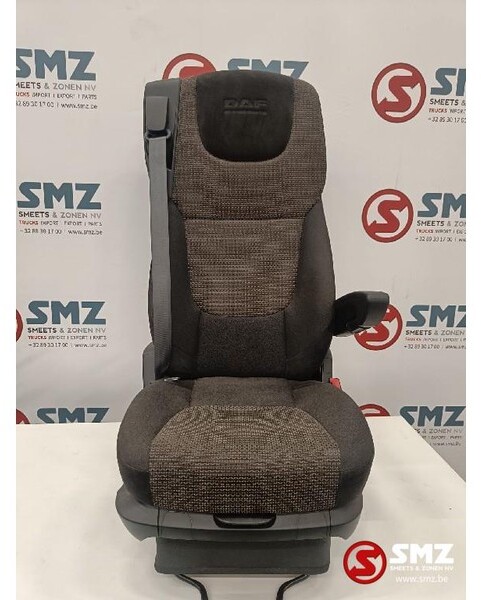DAF Occ passagierszetel DAF XF 106 - Scaun pentru Camion: Foto 1 DAF Occ passagierszetel DAF XF 106 - Scaun pentru Camion: Foto 1