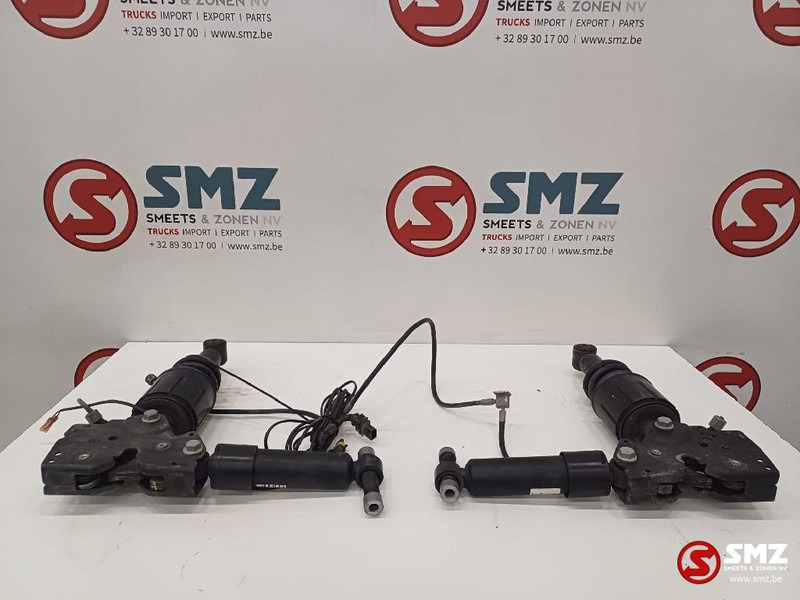 DAF Occ set cabineschokdempers DAF - Amortizor pentru Camion: Foto 1 DAF Occ set cabineschokdempers DAF - Amortizor pentru Camion: Foto 1
