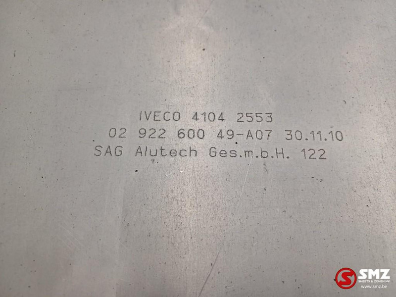 Iveco Occ brandstoftank 600L Iveco - Rezervor combustibil pentru Camion: Foto 5 Iveco Occ brandstoftank 600L Iveco - Rezervor combustibil pentru Camion: Foto 5