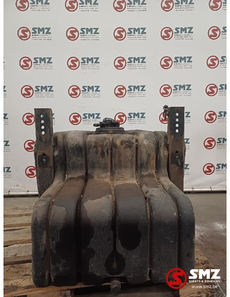 Iveco Occ brandstoftank Iveco - Rezervor combustibil pentru Camion: Foto 2 Iveco Occ brandstoftank Iveco - Rezervor combustibil pentru Camion: Foto 2