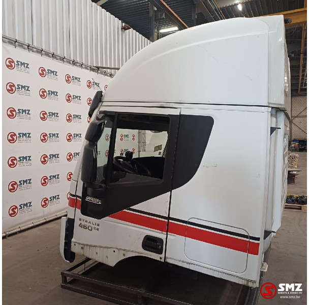 Iveco Occ cabine compleet Stralis Hi-Way Iveco - Cabină și interior pentru Camion: Foto 3 Iveco Occ cabine compleet Stralis Hi-Way Iveco - Cabină și interior pentru Camion: Foto 3