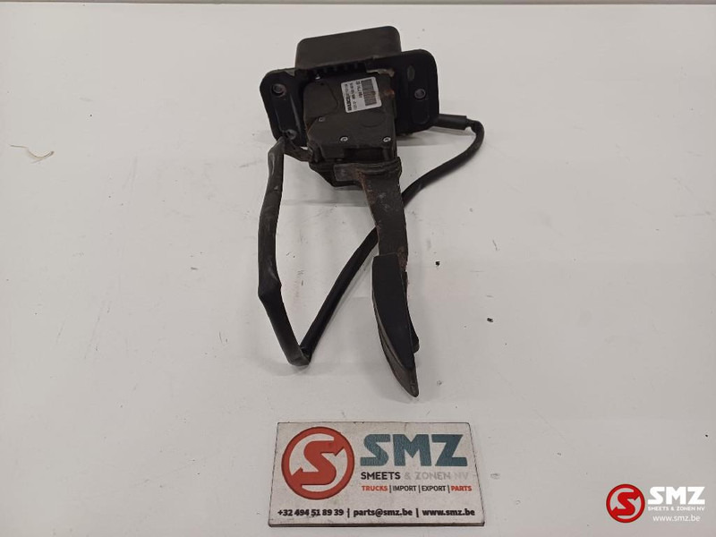 Iveco Occ gaspedaal + sensor Iveco - Cabină și interior pentru Camion: Foto 4 Iveco Occ gaspedaal + sensor Iveco - Cabină și interior pentru Camion: Foto 4