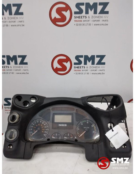 Iveco Occ instrumentenpaneel Iveco 504239947 - Cabină și interior pentru Camion: Foto 1 Iveco Occ instrumentenpaneel Iveco 504239947 - Cabină și interior pentru Camion: Foto 1