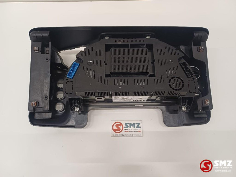 Iveco Occ instrumentenpaneel Iveco - Tablou de bord pentru Camion: Foto 2 Iveco Occ instrumentenpaneel Iveco - Tablou de bord pentru Camion: Foto 2