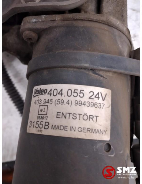 Iveco Occ ruitenwissermotor + mechanisme Iveco - Ștergător pentru Camion: Foto 3 Iveco Occ ruitenwissermotor + mechanisme Iveco - Ștergător pentru Camion: Foto 3