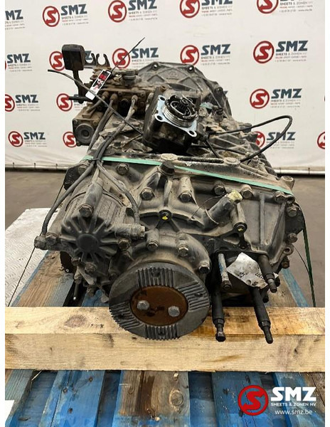 Iveco Occ versnellingsbak 6s2220td iveco - Cutie de viteze pentru Camion: Foto 3 Iveco Occ versnellingsbak 6s2220td iveco - Cutie de viteze pentru Camion: Foto 3