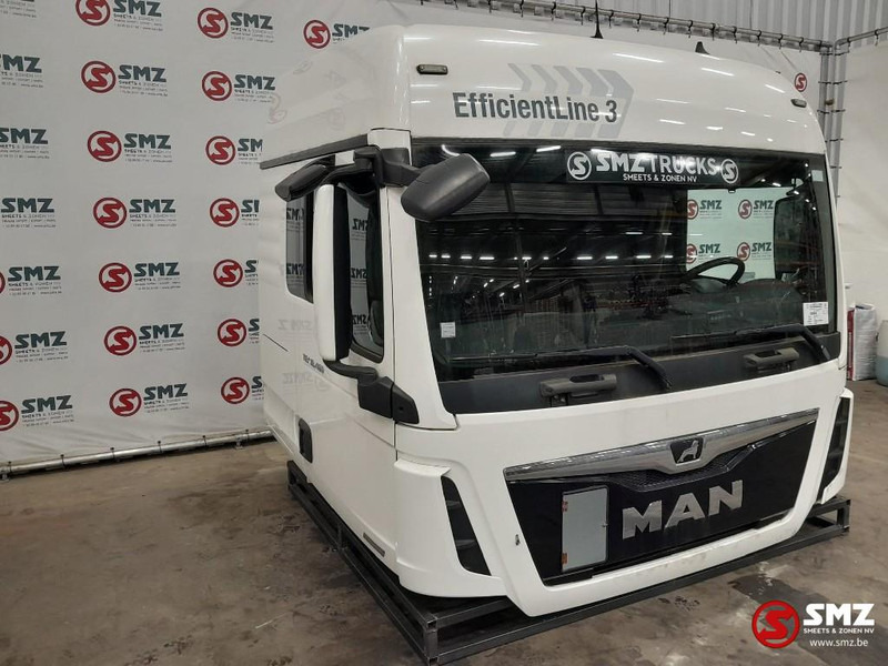 MAN Occ Cabine compleet MAN TGX EURO 6 - Cabină și interior pentru Camion: Foto 4 MAN Occ Cabine compleet MAN TGX EURO 6 - Cabină și interior pentru Camion: Foto 4