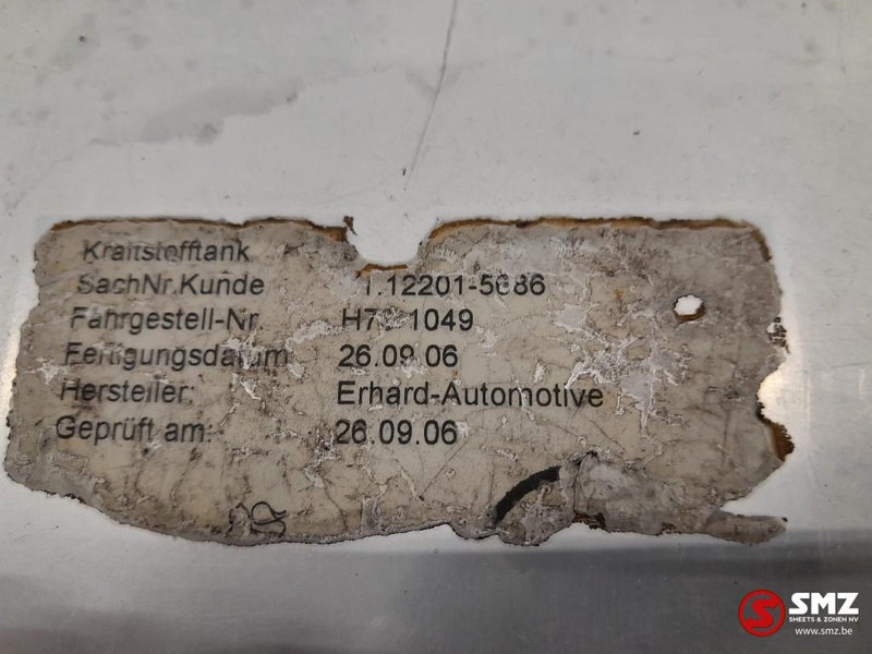 MAN Occ brandstoftank 600L + brandstofniveausensor MAN - Rezervor combustibil pentru Camion: Foto 4 MAN Occ brandstoftank 600L + brandstofniveausensor MAN - Rezervor combustibil pentru Camion: Foto 4