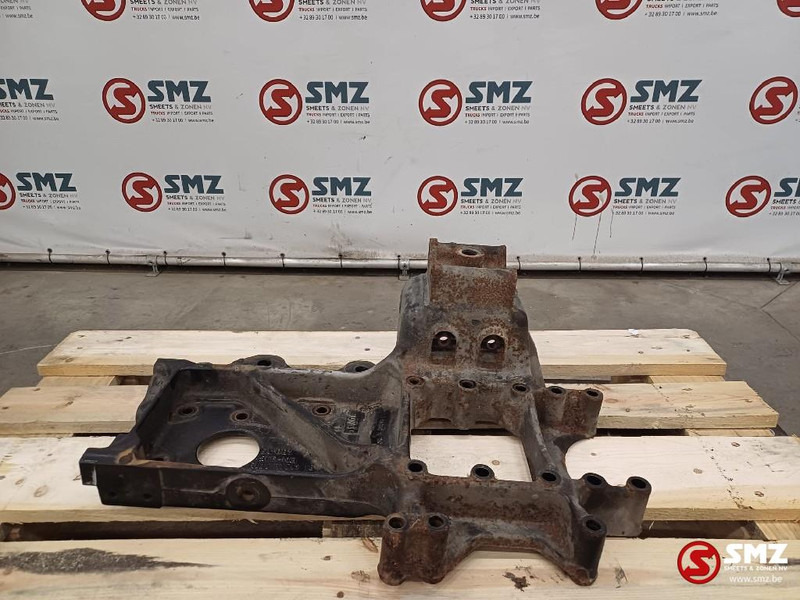 MAN Occ bumperbeugel linksvooraan MAN - Cadru/ Şasiu pentru Camion: Foto 3 MAN Occ bumperbeugel linksvooraan MAN - Cadru/ Şasiu pentru Camion: Foto 3