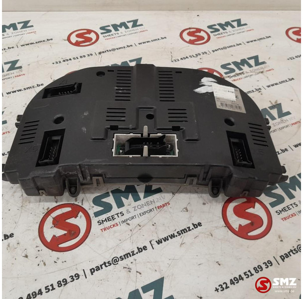 MAN Occ instrumentenpaneel MAN - Tablou de bord pentru Camion: Foto 3 MAN Occ instrumentenpaneel MAN - Tablou de bord pentru Camion: Foto 3