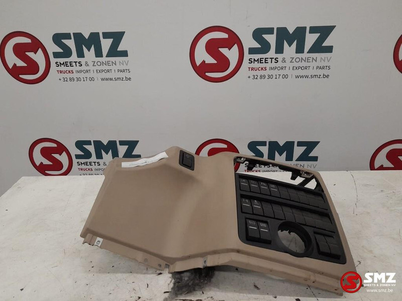 MAN Occ instrumentenpaneel+schakelaars MAN - Cabină și interior pentru Camion: Foto 2 MAN Occ instrumentenpaneel+schakelaars MAN - Cabină și interior pentru Camion: Foto 2