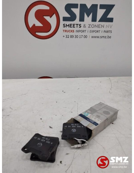 Mercedes-Benz Achterste remblokkenset mercedes w638 a0024204820 - Plăcuțe frână pentru Camion: Foto 1 Mercedes-Benz Achterste remblokkenset mercedes w638 a0024204820 - Plăcuțe frână pentru Camion: Foto 1