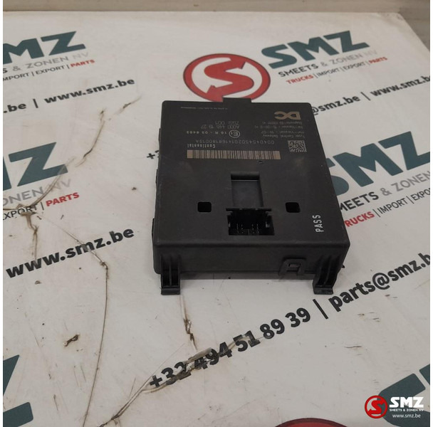 Mercedes-Benz Occ ECU Central Gateway regeleenheid Mercedes - Calculator de bord pentru Camion: Foto 3 Mercedes-Benz Occ ECU Central Gateway regeleenheid Mercedes - Calculator de bord pentru Camion: Foto 3