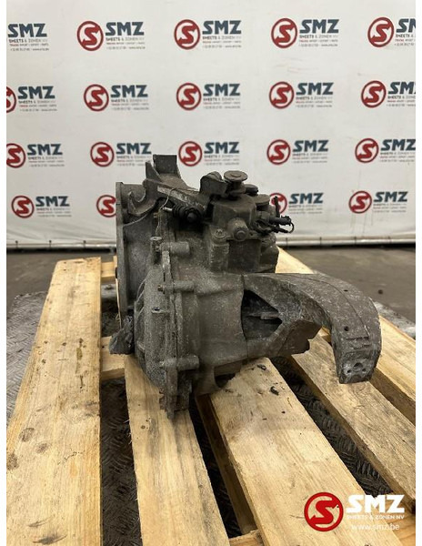 Mercedes-Benz Occ Versnellingsbak Mercedes - Cutie de viteze pentru Automobil: Foto 1 Mercedes-Benz Occ Versnellingsbak Mercedes - Cutie de viteze pentru Automobil: Foto 1