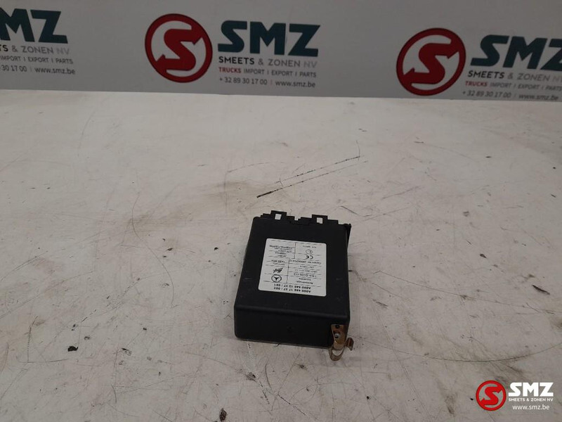 Mercedes-Benz Occ besturingseenheid Mercedes Actros MP4 A0004461 - Calculator de bord pentru Camion: Foto 2 Mercedes-Benz Occ besturingseenheid Mercedes Actros MP4 A0004461 - Calculator de bord pentru Camion: Foto 2