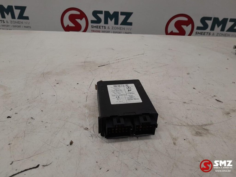 Mercedes-Benz Occ besturingseenheid Mercedes Actros MP4 A0004461 - Calculator de bord pentru Camion: Foto 1 Mercedes-Benz Occ besturingseenheid Mercedes Actros MP4 A0004461 - Calculator de bord pentru Camion: Foto 1