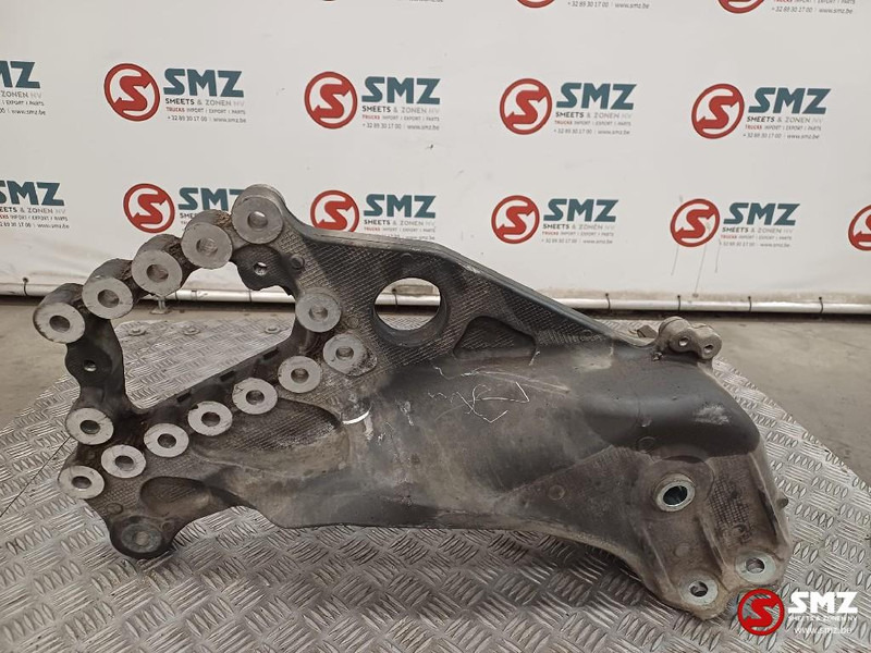 Mercedes-Benz Occ bladveerbeugel vooras links Mercedes - Cadru/ Şasiu pentru Camion: Foto 1 Mercedes-Benz Occ bladveerbeugel vooras links Mercedes - Cadru/ Şasiu pentru Camion: Foto 1