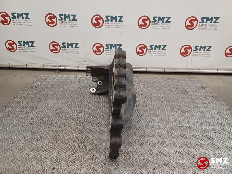 Mercedes-Benz Occ bladveerbeugel vooras links Mercedes - Cadru/ Şasiu pentru Camion: Foto 4 Mercedes-Benz Occ bladveerbeugel vooras links Mercedes - Cadru/ Şasiu pentru Camion: Foto 4