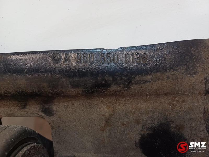 Mercedes-Benz Occ cabinekantelcilinder Mercedes - Cadru/ Şasiu pentru Camion: Foto 4 Mercedes-Benz Occ cabinekantelcilinder Mercedes - Cadru/ Şasiu pentru Camion: Foto 4